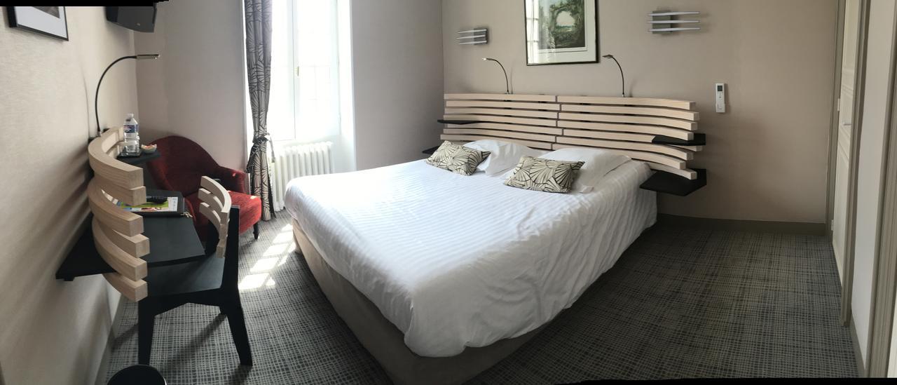 Logis Domaine Du Prieure Hotell Tonnay-Boutonne Eksteriør bilde
