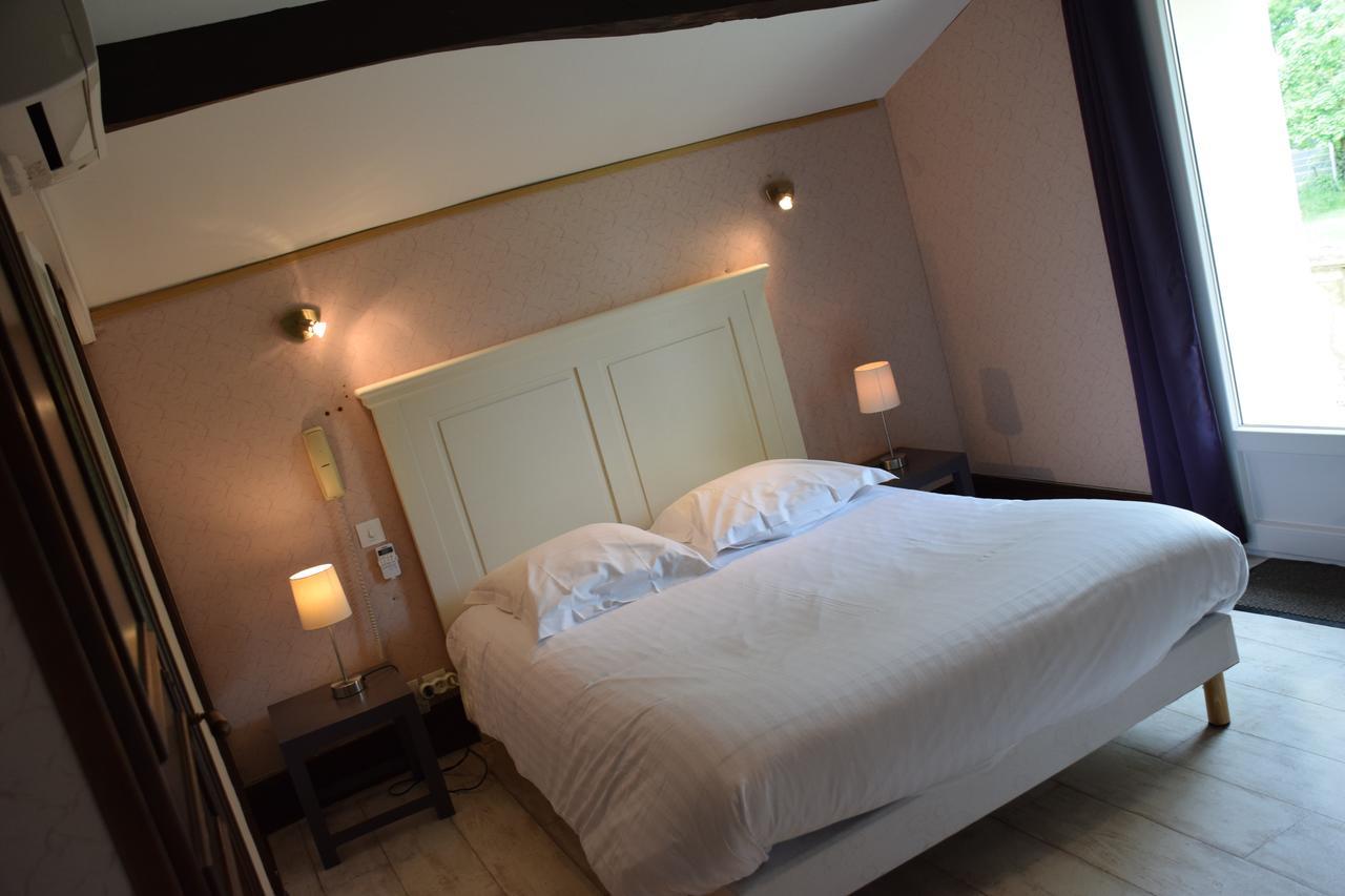 Logis Domaine Du Prieure Hotell Tonnay-Boutonne Eksteriør bilde